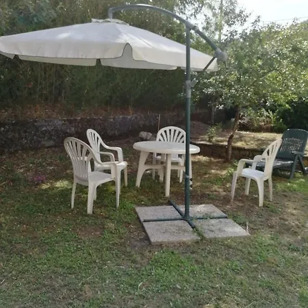 Vila Casa Rossi Follo Alto