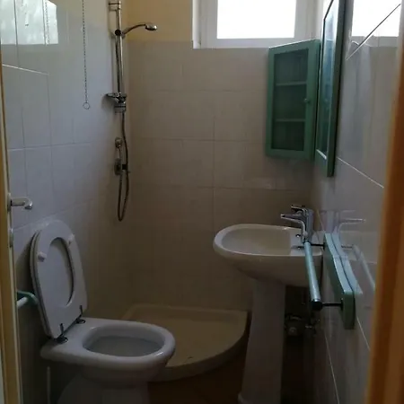 Casa Rossi Follo Alto
